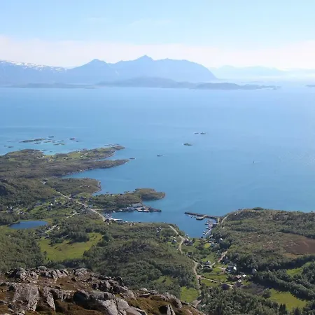 Superior With Sea View In Senja Senjehesten