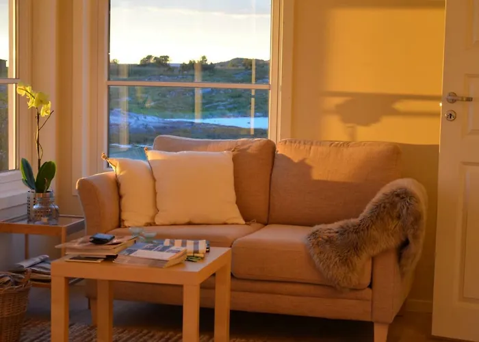 Superior With Sea View In Senja Lodge *