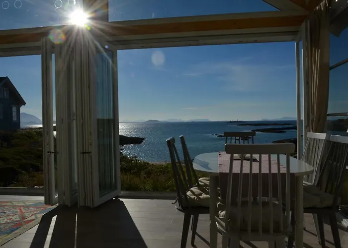 Superior With Sea View In Senja Lodge *