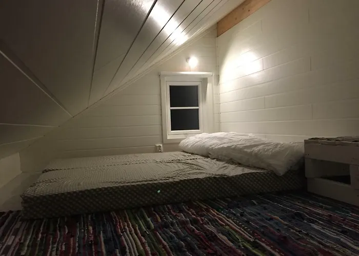 Superior With Sea View In Senja Lodge Senjehesten